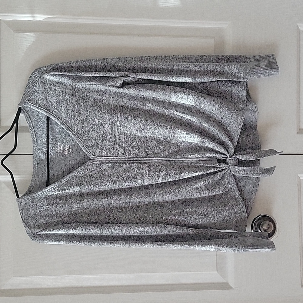 Cozy sweater with tie front